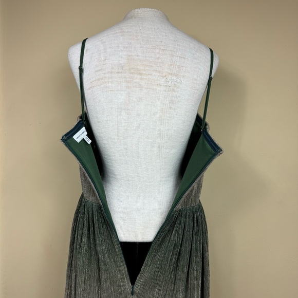 NWOT Dress The Population ‘Nadine’ Strapless Dress in Gold/Green Size Small - Picture 9 of 13